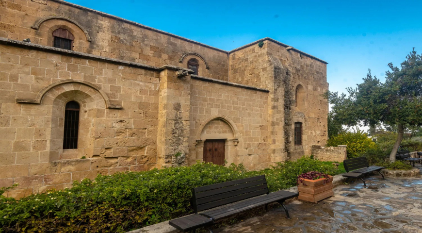 Bellapais Manastırı